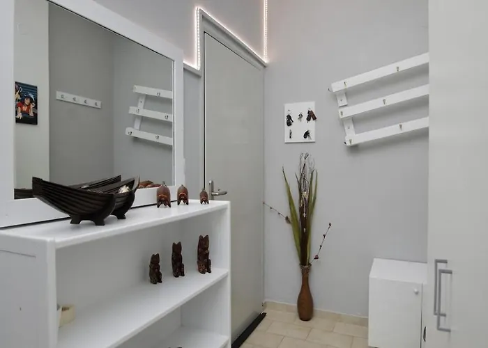 Διαμέρισμα Cozy And Lovely House *